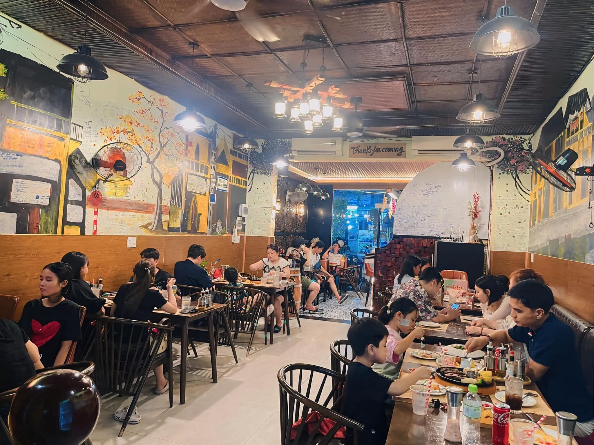 The restaurant is perfect for relaxed evening meals